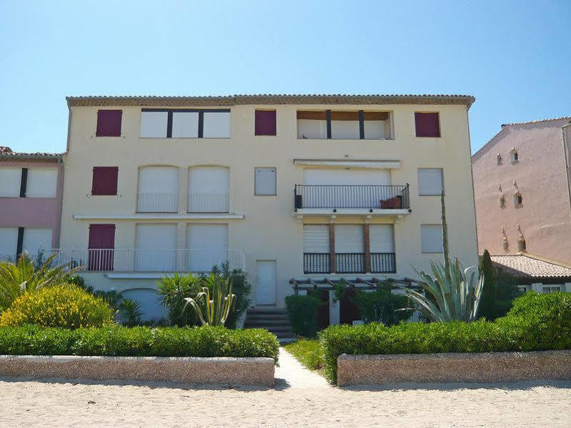 Le 3 Rue Grande Bed & Breakfast Moret-sur-Loing Dış mekan fotoğraf